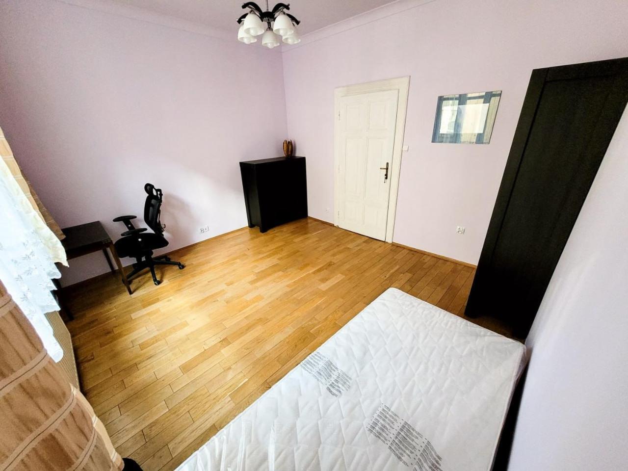 Wild Solutions Sauna Apartments Krasków Exterior foto