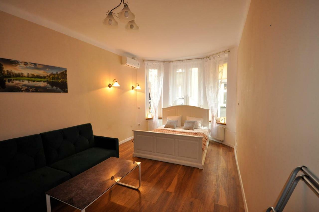 Wild Solutions Sauna Apartments Krasków Exterior foto