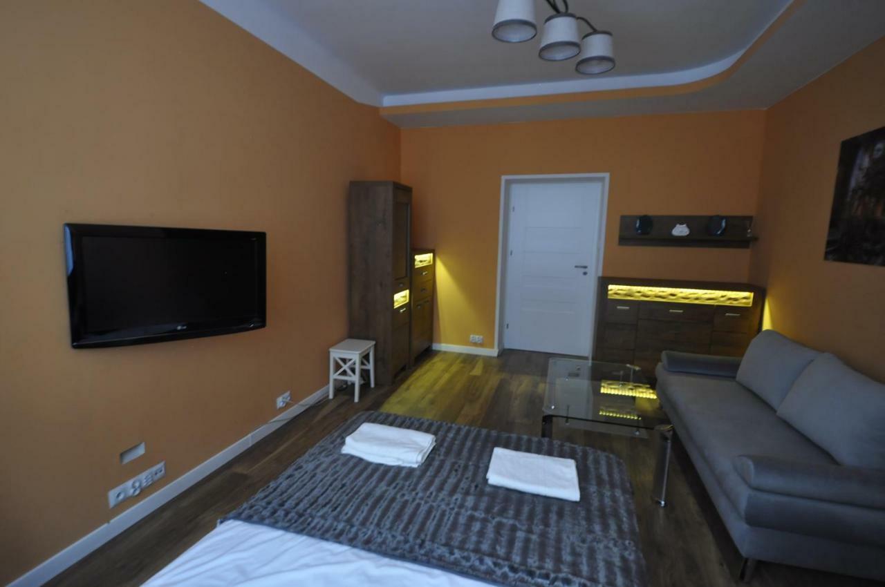Wild Solutions Sauna Apartments Krasków Exterior foto